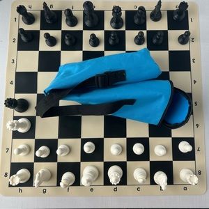 Beginners Chest set with Chess for Kids instructional book